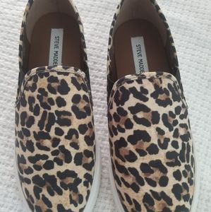 Steve Madden Leopard Sneakers Sz 9.5